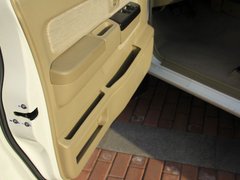 2008款 2.5L 手动 国Ⅲ 汽油两驱标准型
