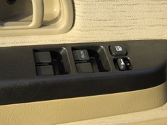 2008款 2.5L 手动 国Ⅲ 汽油两驱标准型