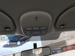 2010款 两厢 2.0L 自动 时尚型