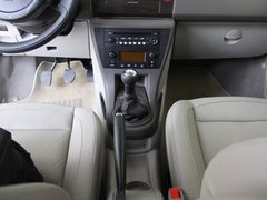2010款 两厢 2.0L 自动 时尚型