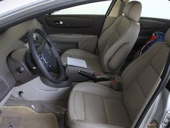 2010款 两厢 2.0L 自动 时尚型