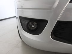 2010款 两厢 2.0L 自动 时尚型