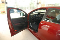2009款 1.4T 自动 豪华版