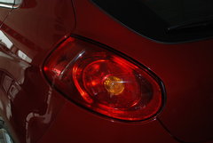 2009款 1.4T 自动 豪华版