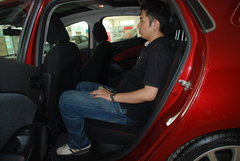 2009款 1.4T 自动 豪华版