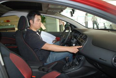 2009款 1.4T 自动 豪华版