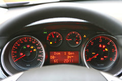 2009款 1.4T 自动 豪华版