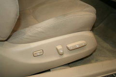 2007款 300 3.0L 自动 炫动特别版