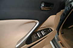 2007款 300 3.0L 自动 炫动特别版