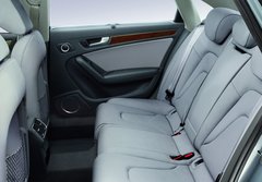 2009款 2.4L 自动豪华型