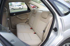 2011款 三厢 1.8L 自动 时尚型
