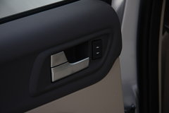 2011款 三厢 1.8L 自动 豪华型