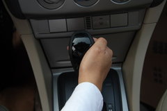 2011款 三厢 1.8L 自动 豪华型