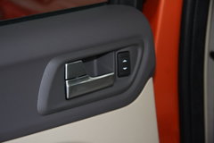 2009款 两厢 2.0L 手动 运动型