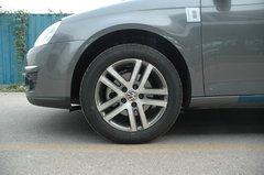 2009款 2.0L 自动 真皮版