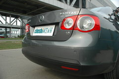 2009款 2.0L 自动 真皮版