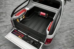 2009款 2.0L 自动 真皮版