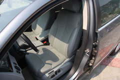 2009款 2.0L 自动 真皮版