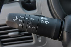 2008款 2.0L CVT XE 舒适版 5座