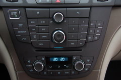 2010款 2.4L 自动 旗舰版