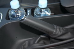 2010款 2.4L 自动 旗舰版