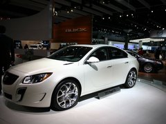 2010款 2.4L 自动 旗舰版