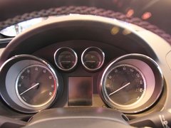 2010款 2.4L 自动 旗舰版
