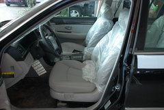 2009款 3.8L 自动 旗舰版