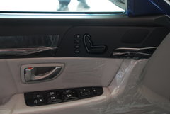 2009款 3.8L 自动 旗舰版
