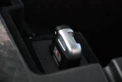 2009款 3.8L 自动 旗舰版