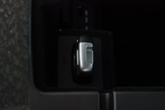 2009款 3.8L 自动 旗舰版