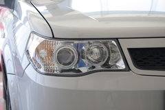 2009款 三厢 1.5L AMT 旗舰型