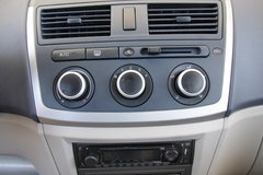 2009款 三厢 1.5L AMT 旗舰型
