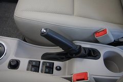 2009款 三厢 1.5L AMT 旗舰型