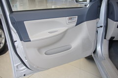 2009款 三厢 1.5L AMT 旗舰型