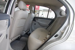 2009款 三厢 1.5L AMT 旗舰型