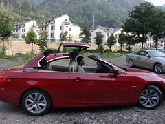 2011款 320i 2.0L 双门轿跑车