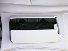 2011款 320i 2.0L 双门轿跑车