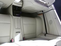 2011款 320i 2.0L 双门轿跑车