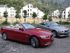 2011款 320i 2.0L 双门轿跑车