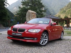 2011款 320i 2.0L 双门轿跑车