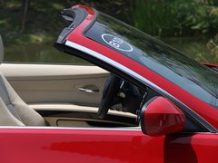 2011款 320i 2.0L 双门轿跑车