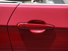 2011款 320i 2.0L 双门轿跑车