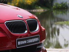 2011款 320i 2.0L 双门轿跑车