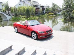 2011款 320i 2.0L 双门轿跑车