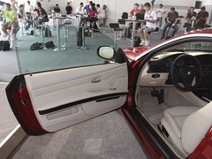 2011款 320i 2.0L 双门轿跑车