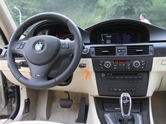 2011款 320i 豪华型