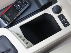 2011款 320i 豪华型