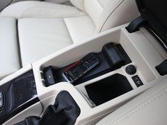 2011款 320i 豪华型
