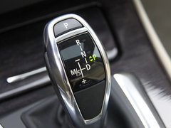 2011款 320i 豪华型